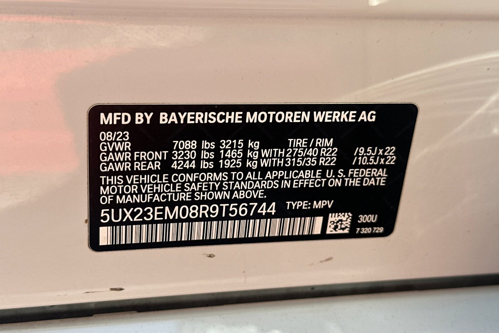 Certified 2024 BMW X7 xDrive40i w/ Premium Package image 43