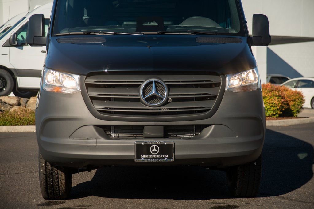 New 2025 Mercedes-Benz Sprinter 2500 image 13