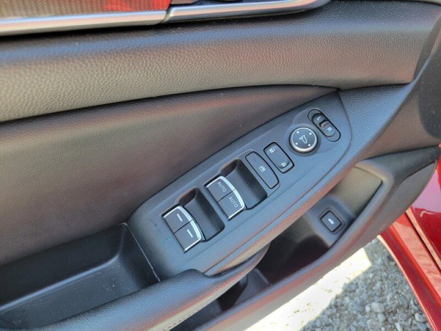 Used 2018 Honda Accord Sport image 23