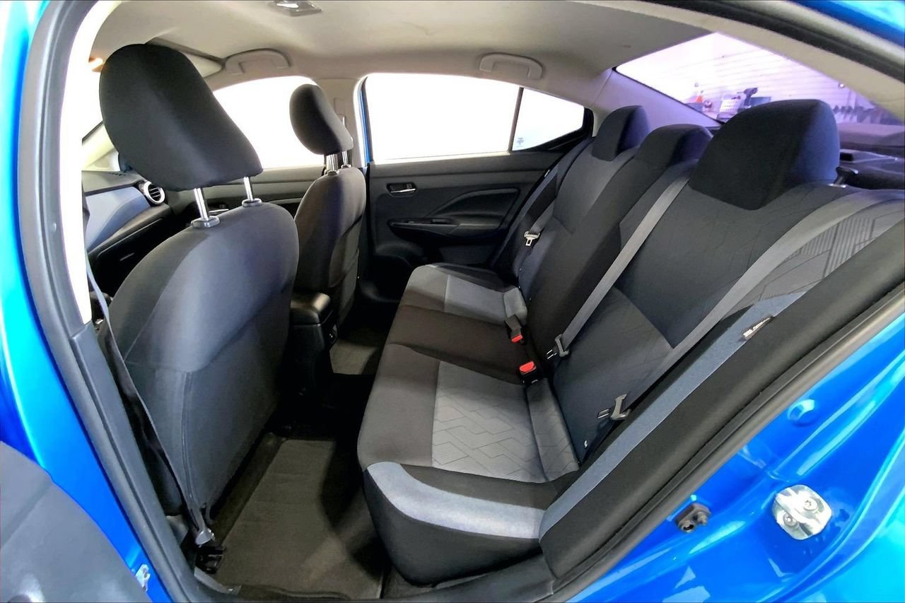 Used 2023 Nissan Versa SV FWD image 19