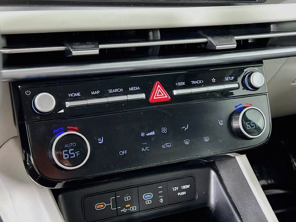 Certified 2025 Hyundai Tucson SEL AWD/4WD image 14