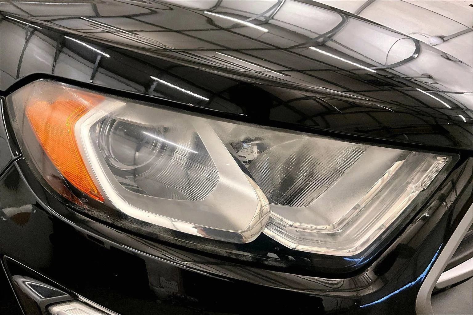 Used 2019 Ford EcoSport SE w/ SE Convenience Package image 27