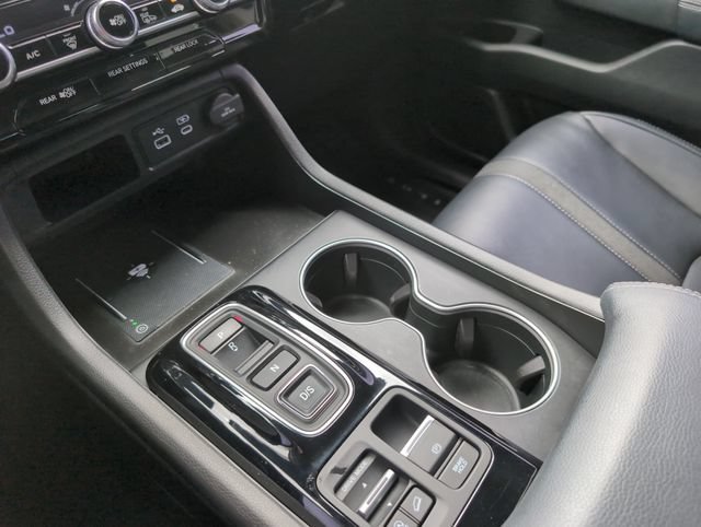 Used 2023 Honda Pilot Touring image 30