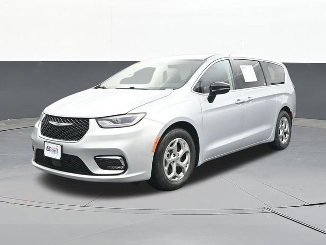 Used 2024 Chrysler Pacifica Limited FWD image 6