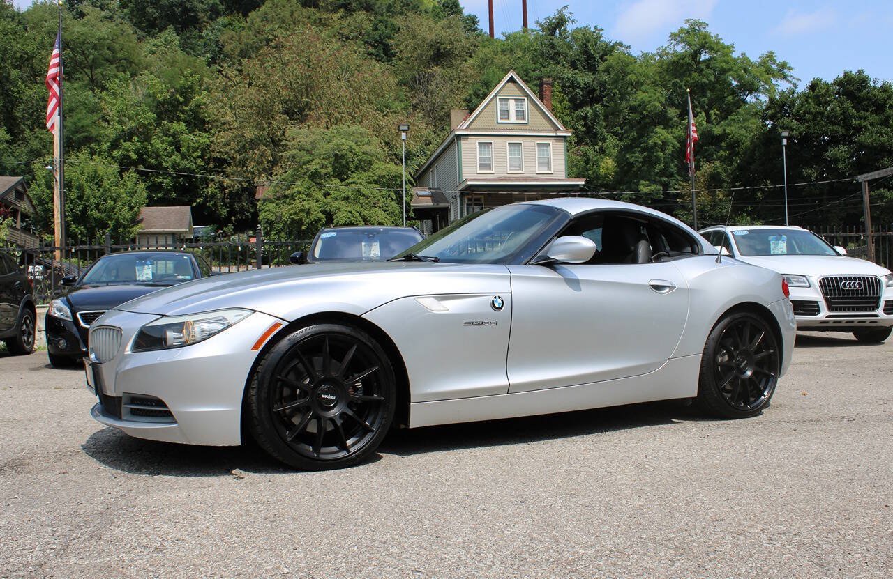 Used 2011 BMW Z4 sDrive35i RWD image 31