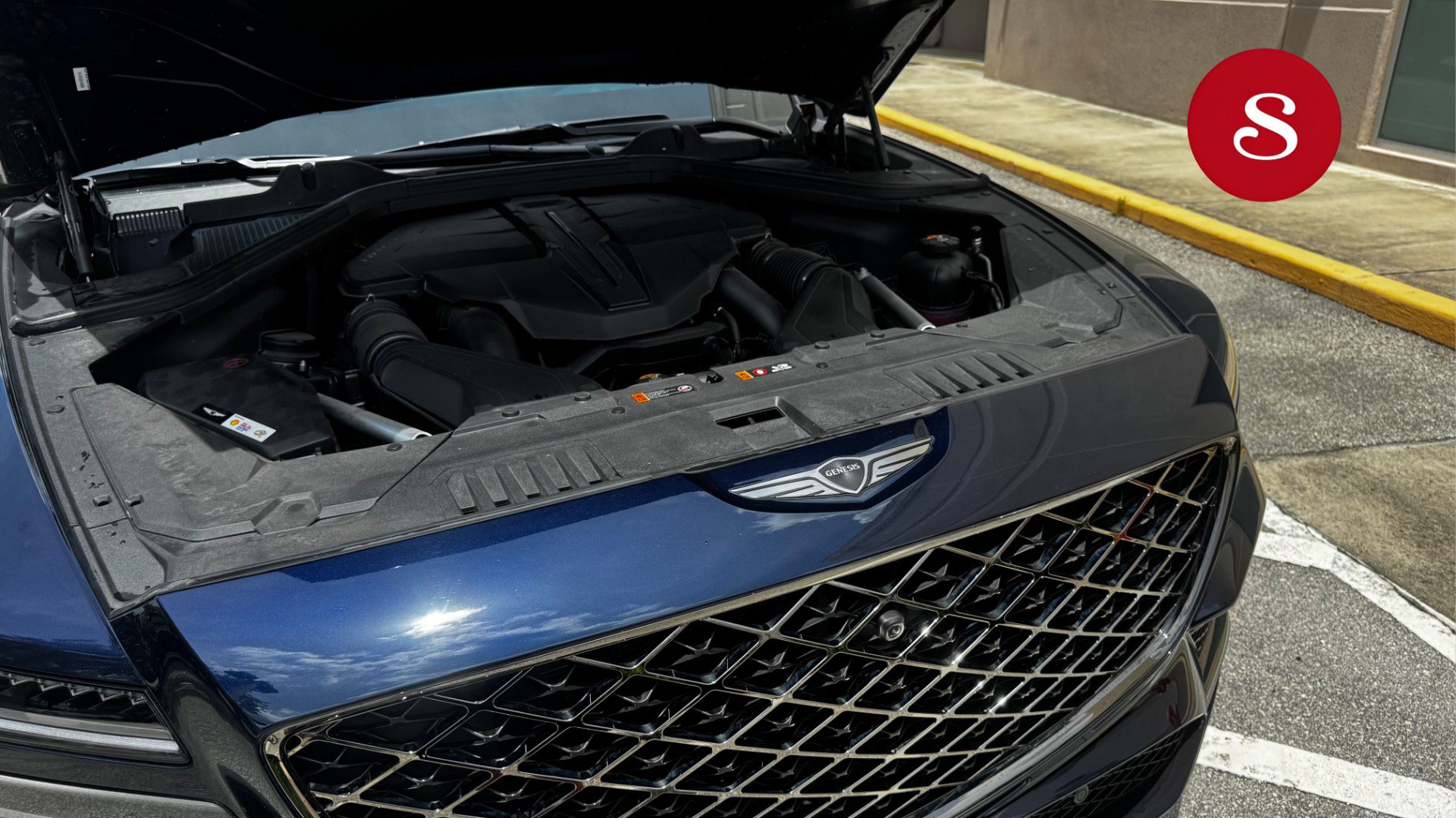 Used 2025 Genesis GV80 3.5T e-SC AWD/4WD image 6