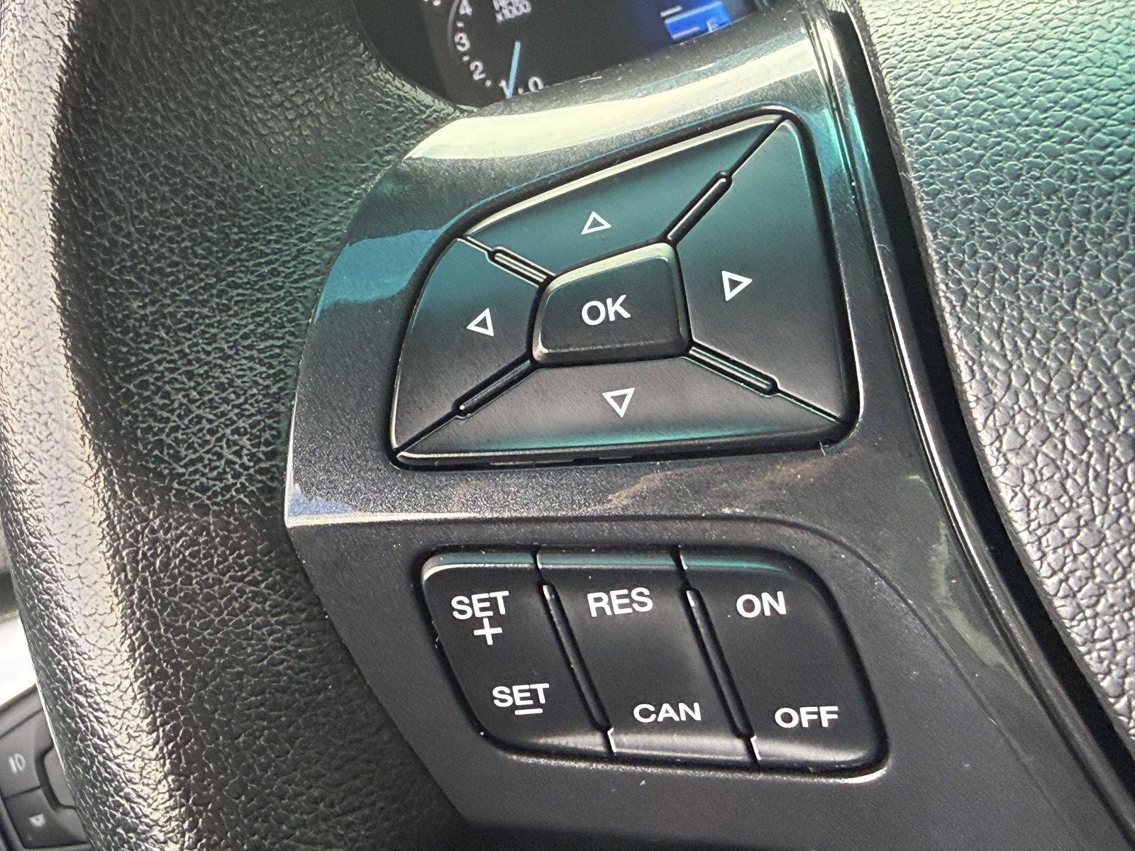 Used 2016 Ford Explorer XLT w/ Equipment Group 202A AWD/4WD image 25