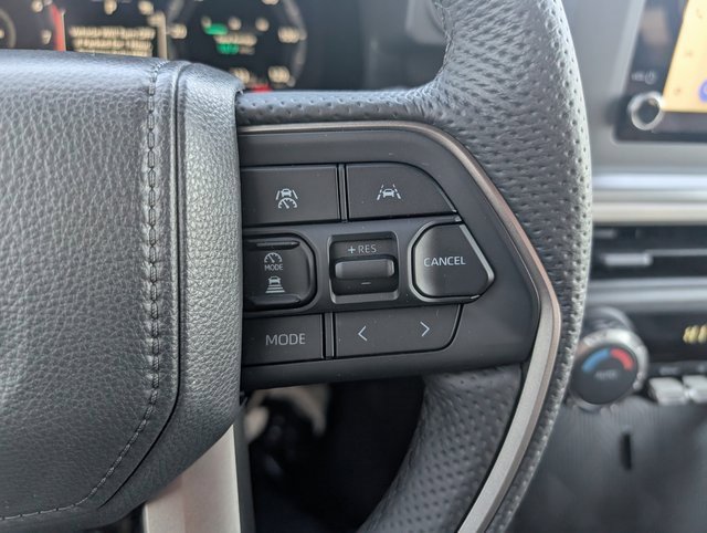 Used 2025 Toyota Tacoma TRD Sport image 15