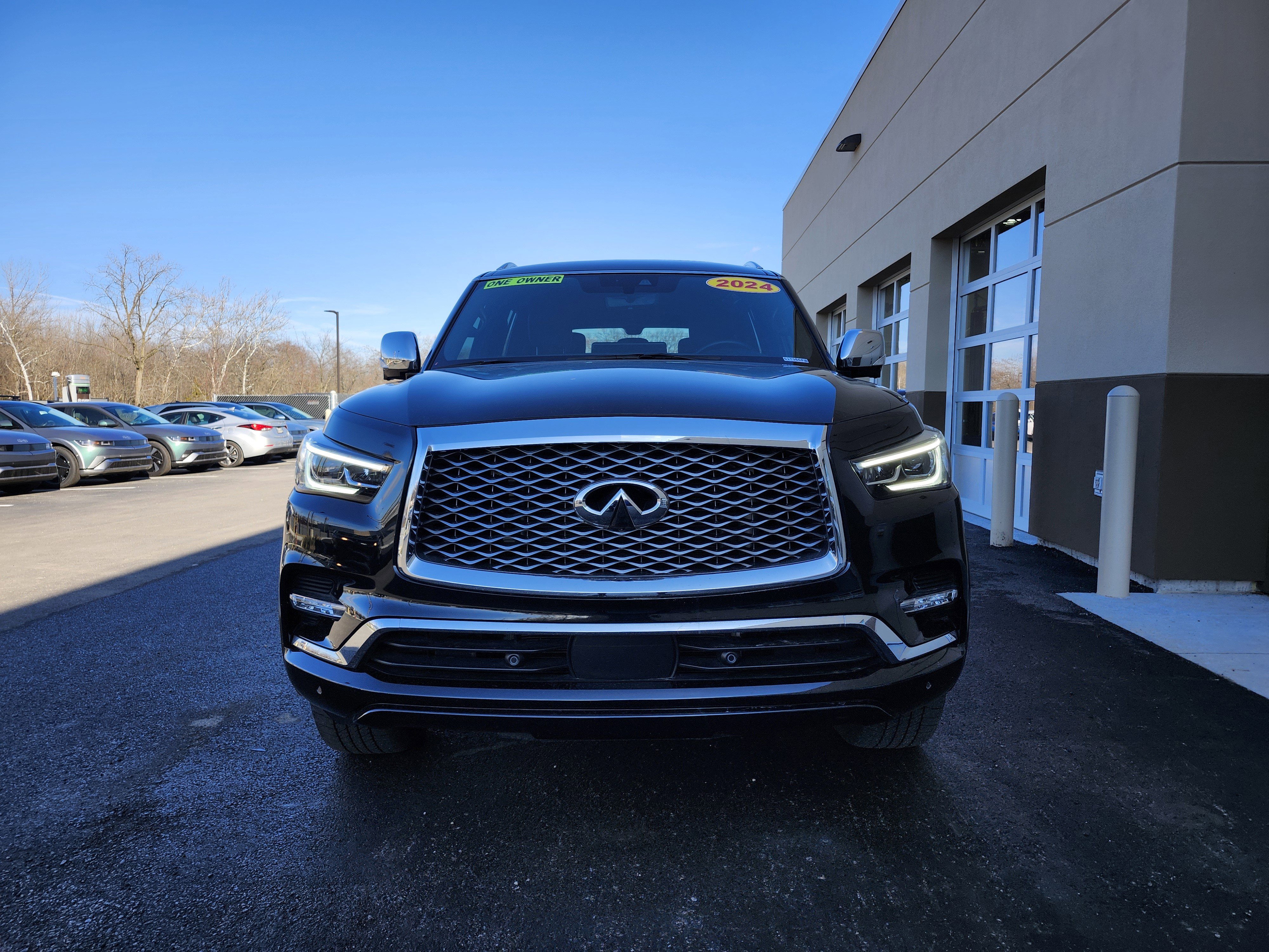 Used 2024 INFINITI QX80 Sensory w/ Cargo Package image 33