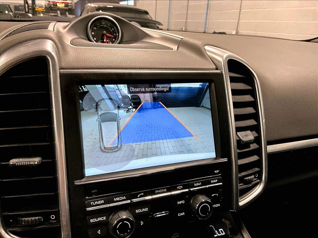 Used 2015 Porsche Cayenne Diesel image 26