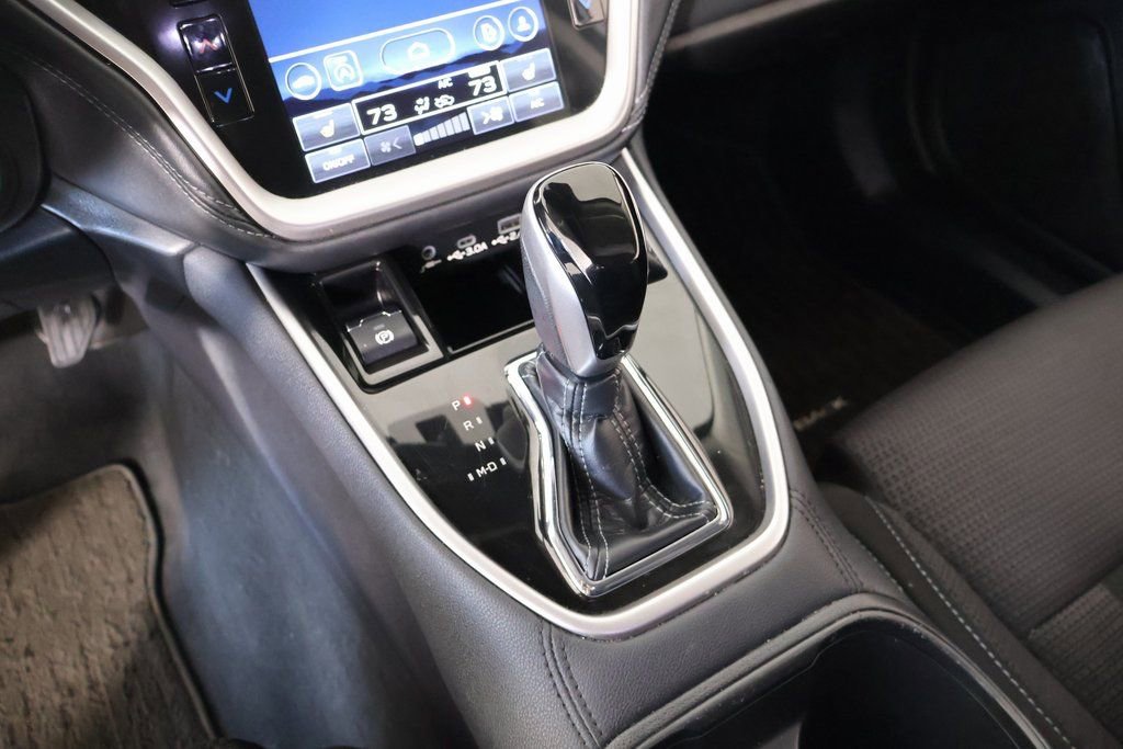 Used 2024 Subaru Outback Premium image 8