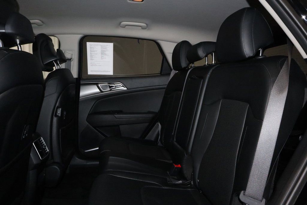 Used 2023 Kia Sportage EX image 21