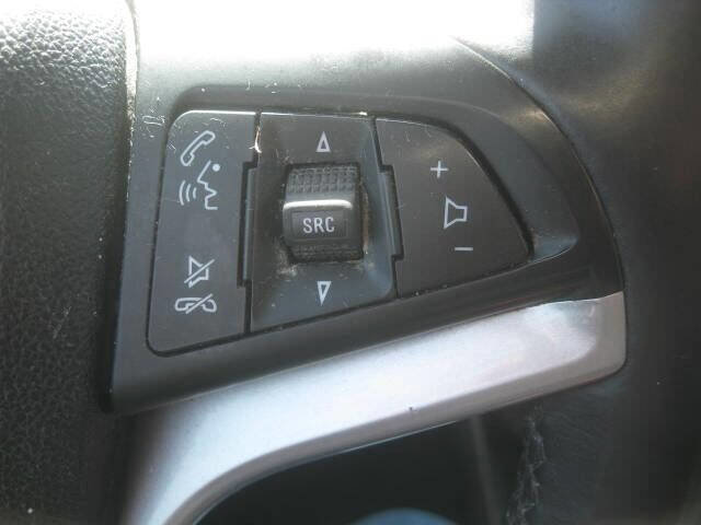 Used 2018 Chevrolet Trax LT w/ LT Convenience Package image 19