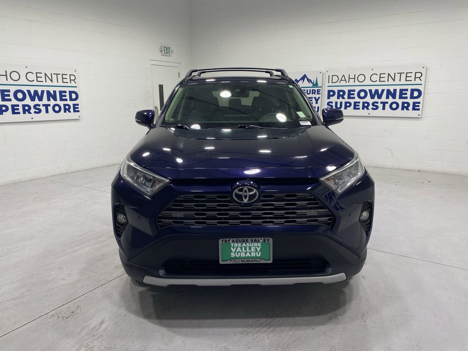 Used 2019 Toyota RAV4 Limited w/ Cold Weather Package AWD/4WD image 3