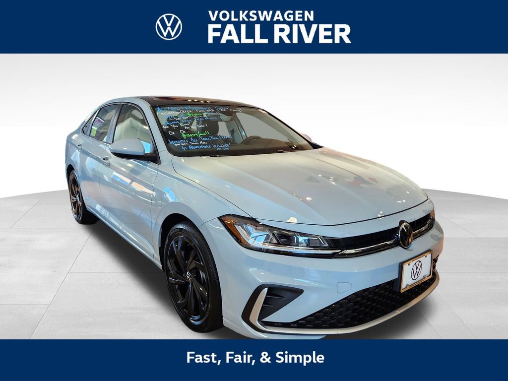 New 2025 Volkswagen Jetta SE