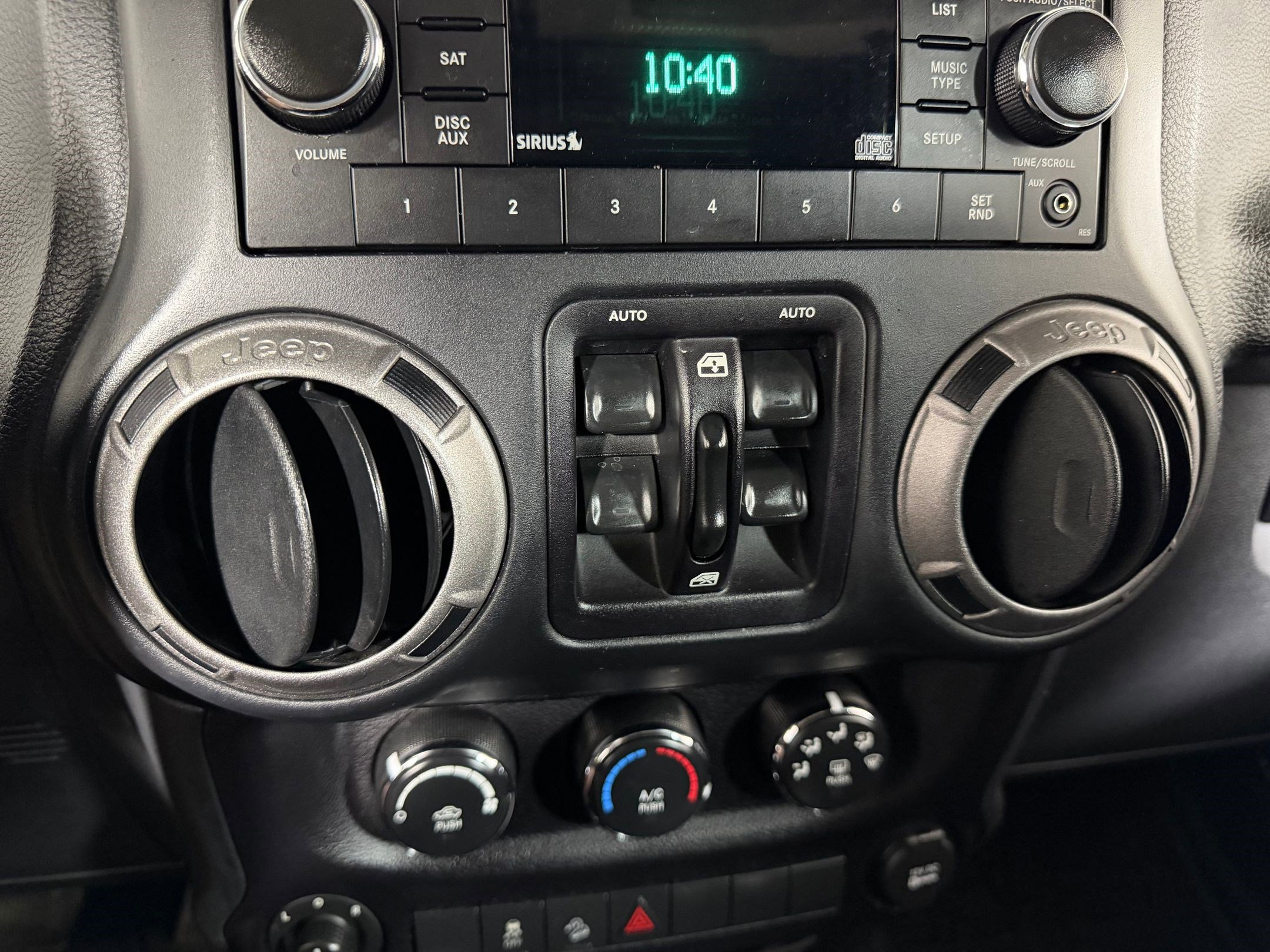 Used 2016 Jeep Wrangler Unlimited Sport w/ Quick Order Package 24S image 21