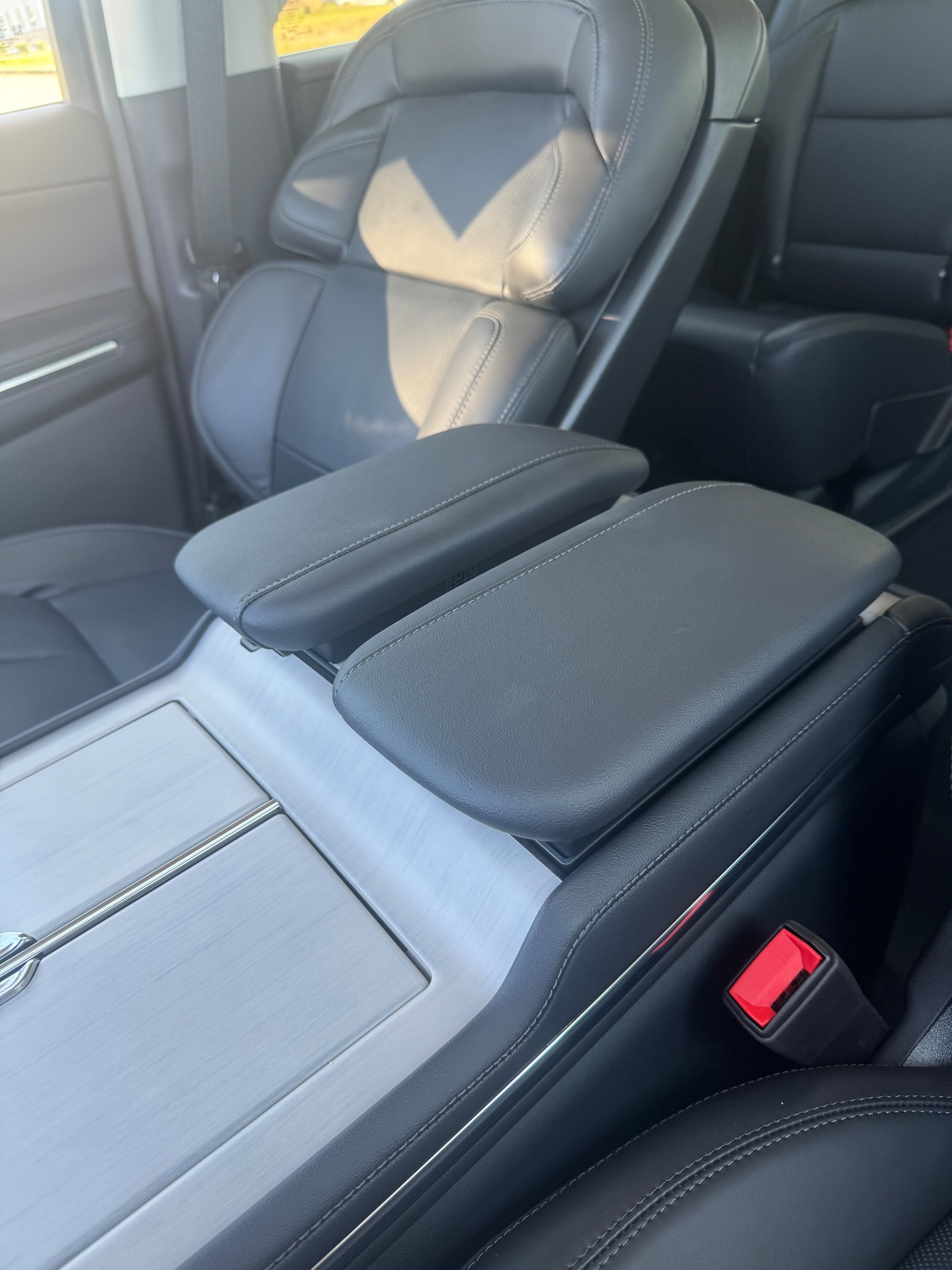 New 2025 Lincoln Navigator L Reserve AWD/4WD image 16