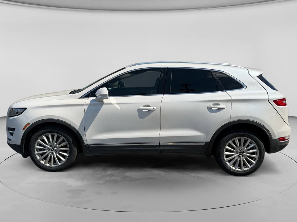 Used 2019 Lincoln MKC Premiere FWD image 3