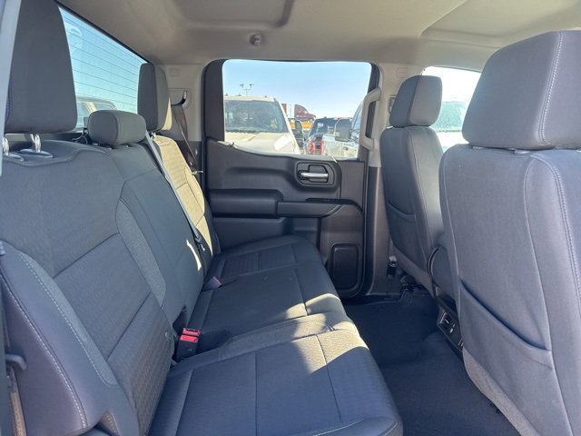 Used 2025 Chevrolet Silverado 1500 Custom image 16