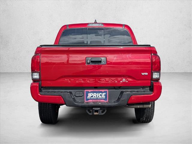 Used 2022 Toyota Tacoma SR5 w/ Technology Package RWD image 6