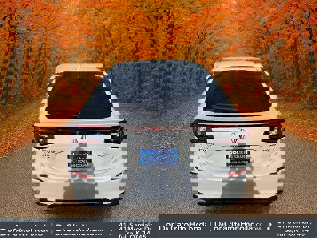 Certified 2025 Honda Civic Sport image 5