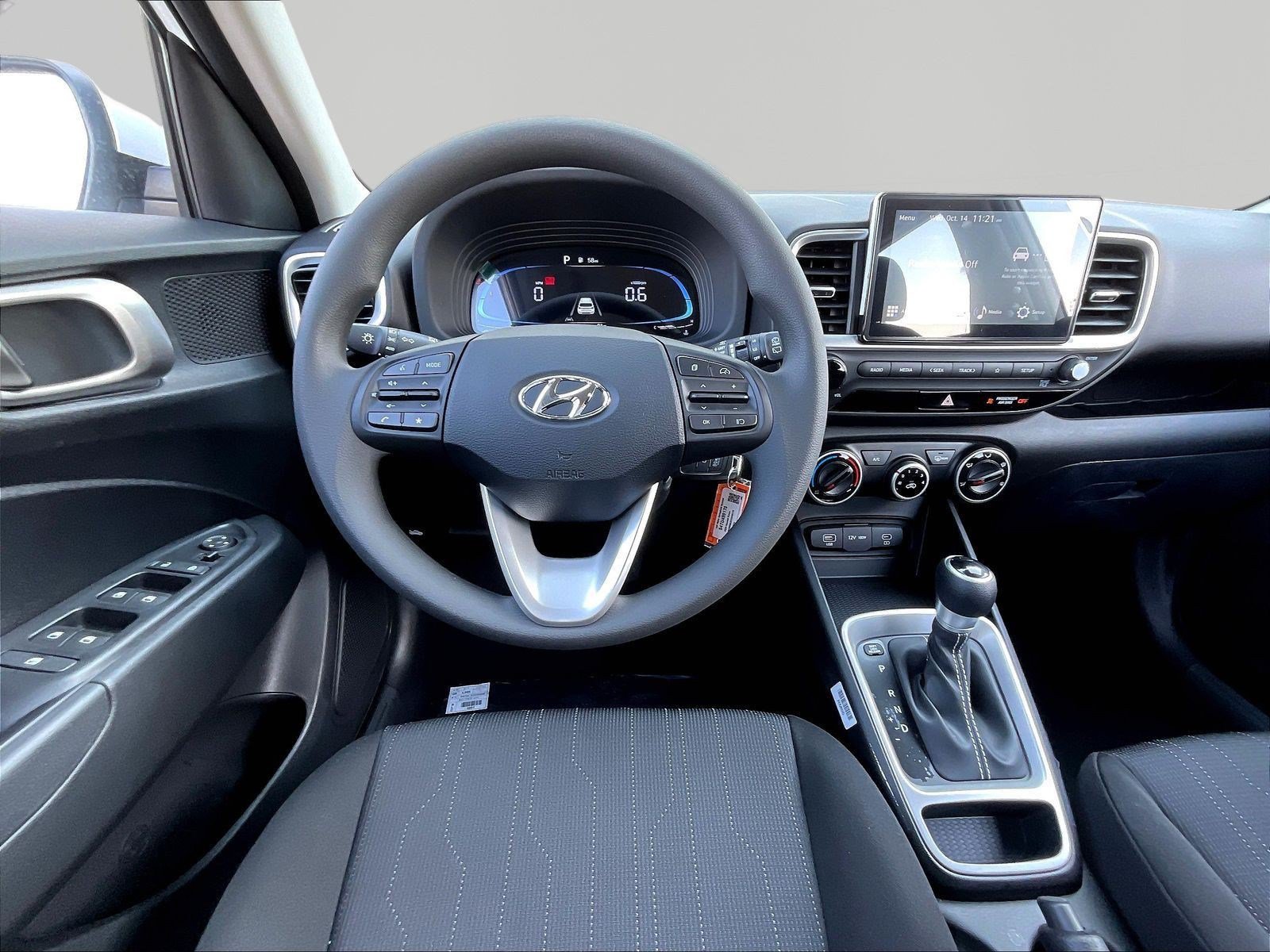 New 2026 Hyundai Venue SE FWD image 9