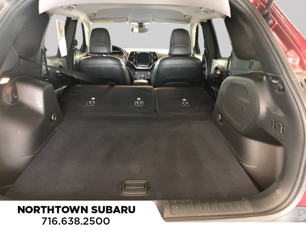 Used 2019 Jeep Cherokee Limited AWD/4WD image 17