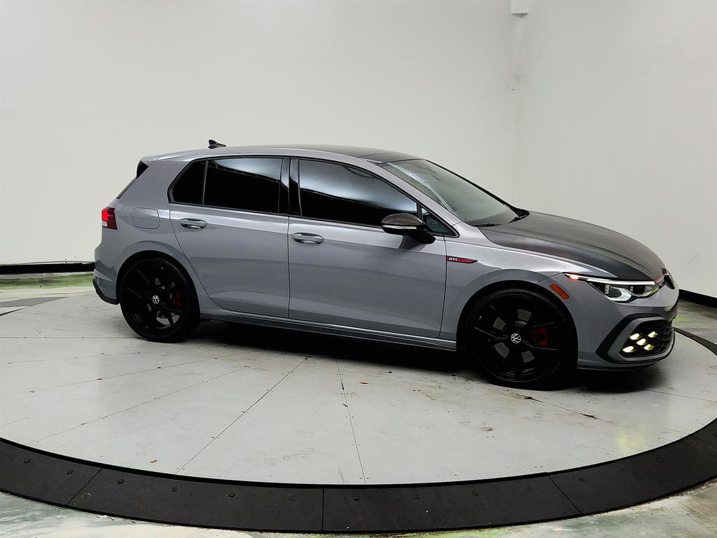 Used 2024 Volkswagen GTI SE FWD image 4