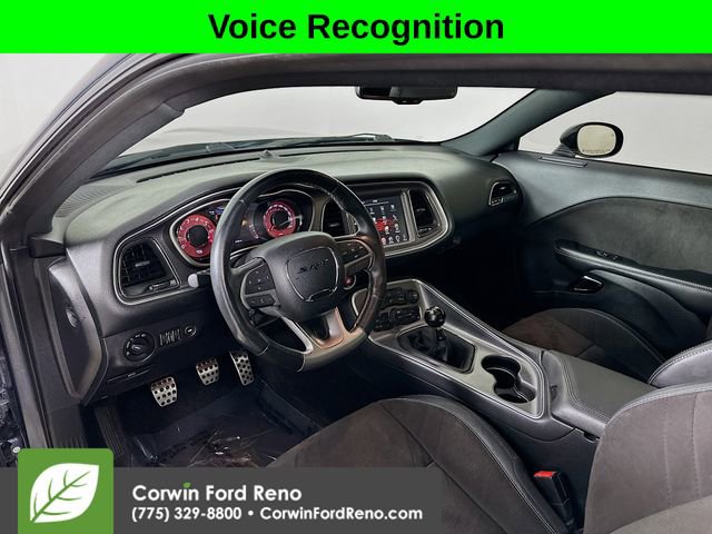 Used 2016 Dodge Challenger SRT Hellcat image 9