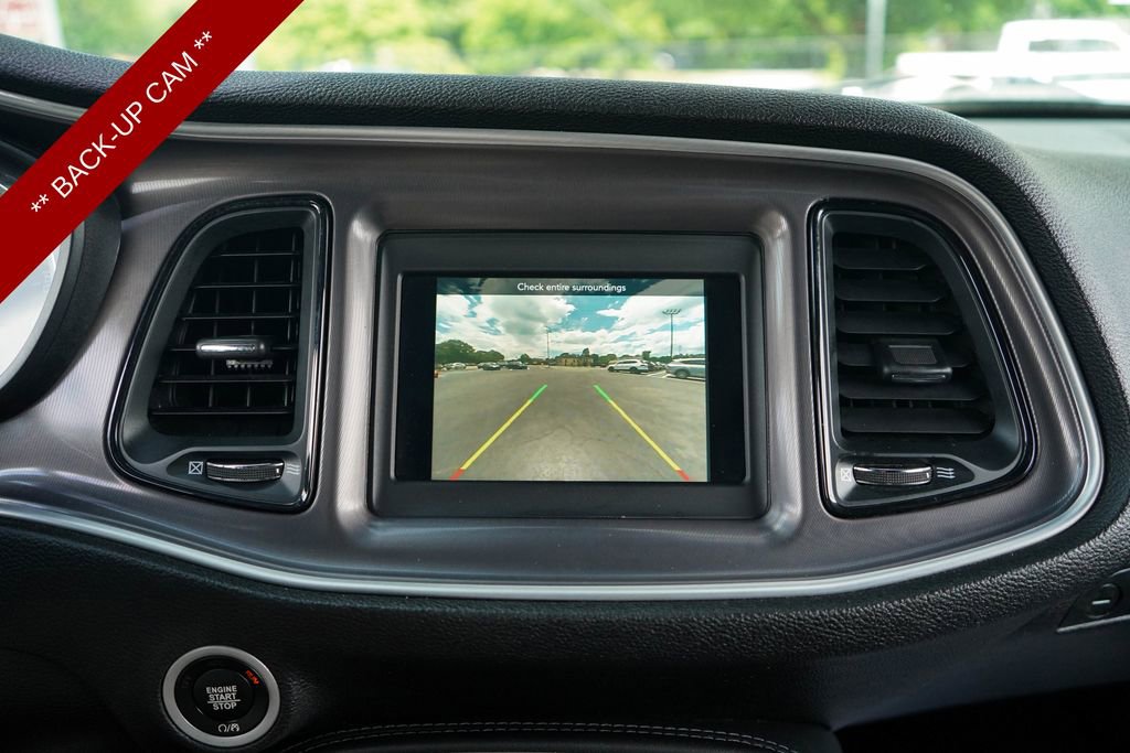 Used 2022 Dodge Challenger R/T RWD image 10