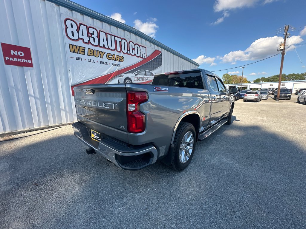 Used 2021 Chevrolet Silverado 1500 LTZ w/ LTZ Convenience Package II AWD/4WD image 8