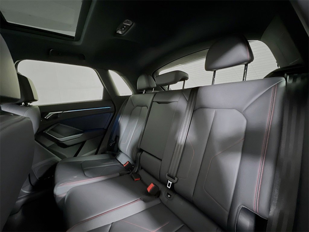 New 2025 Audi Q3 2.0T Premium Plus image 23