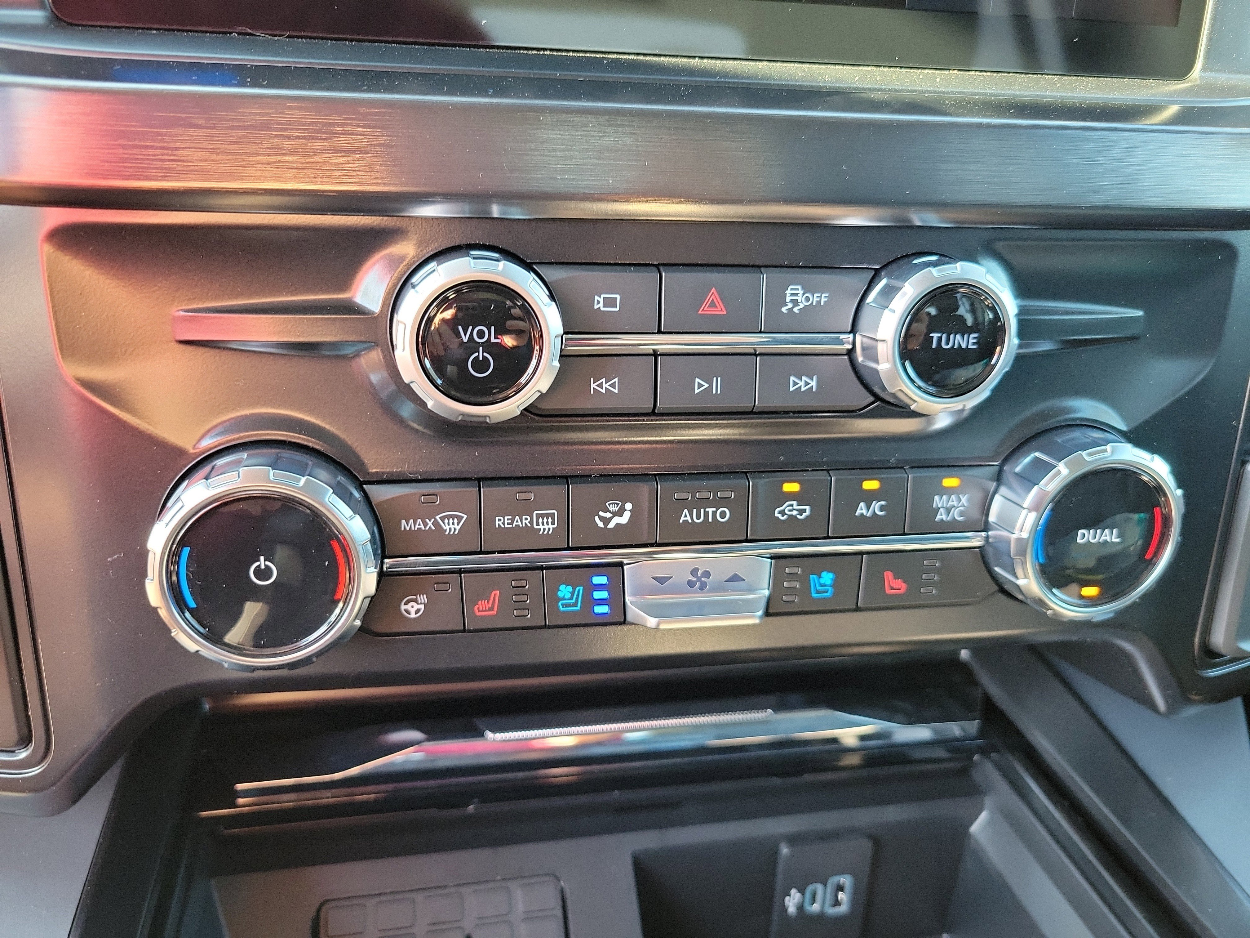 New 2026 Ford F250 Lariat image 22