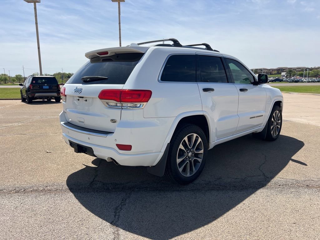 Used 2018 Jeep Grand Cherokee Overland image 5