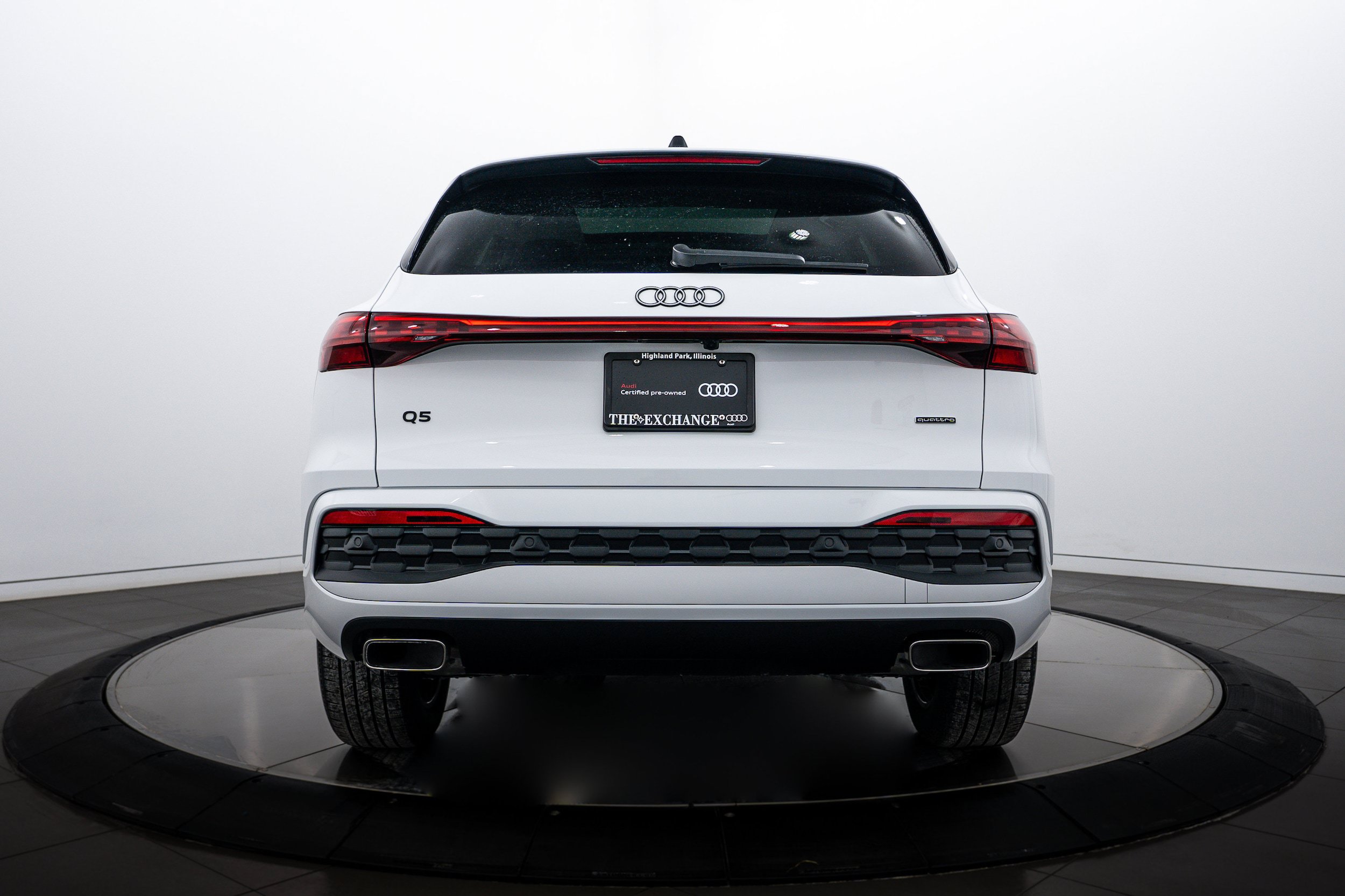 Certified 2025 Audi Q5 Premium w/ Convenience Package AWD/4WD image 22