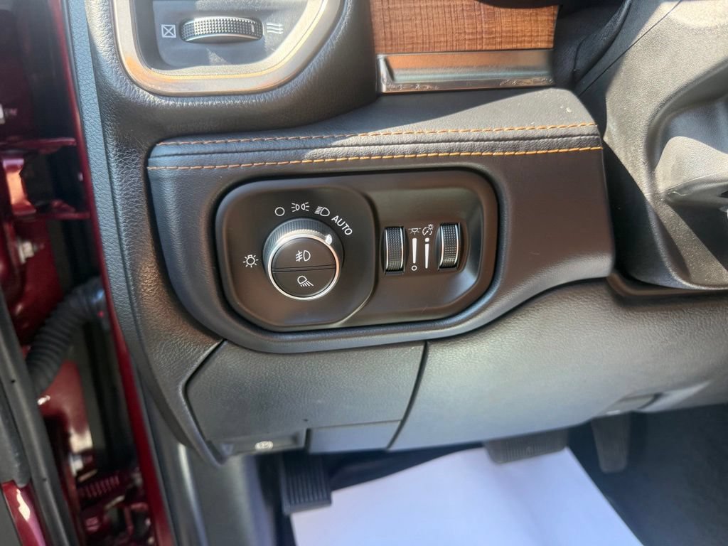 Certified 2019 RAM 2500 Limited AWD/4WD image 17