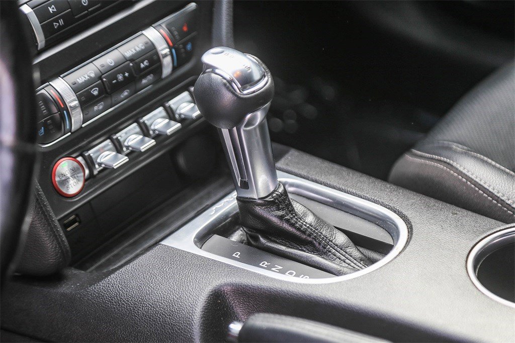 Used 2019 Ford Mustang GT Premium image 18