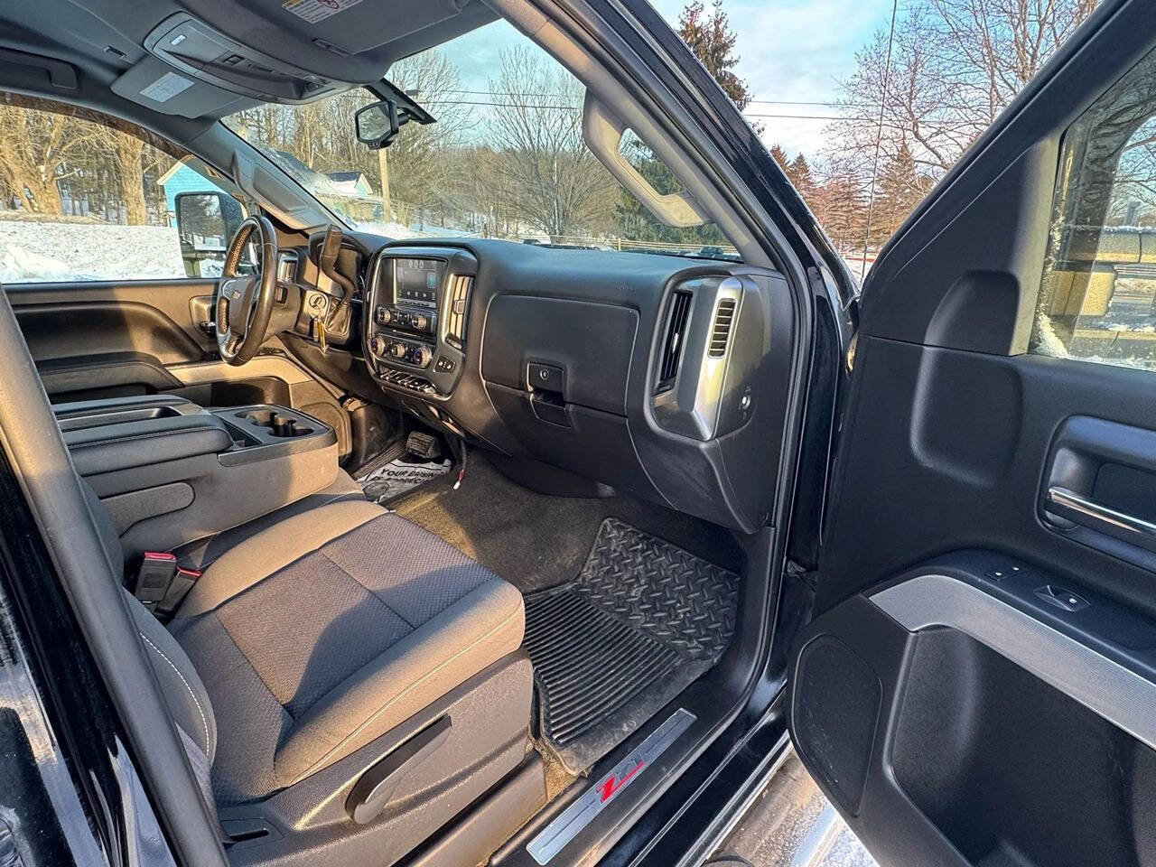 Used 2015 Chevrolet Silverado 2500 LT w/ LT Convenience Package image 14