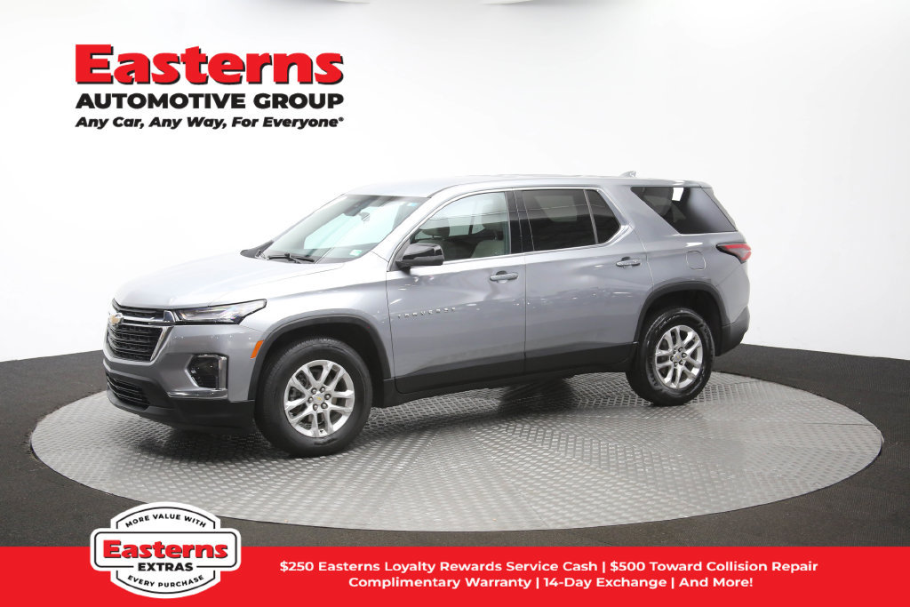 Used 2023 Chevrolet Traverse LS FWD image 57
