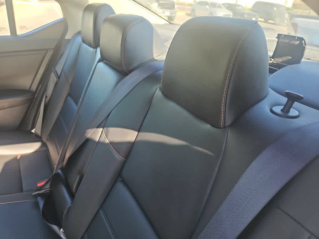 Used 2023 Nissan Sentra SR w/ SR Premium Package FWD image 12
