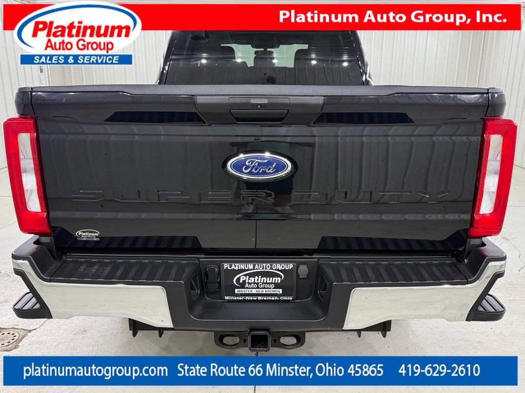 Used 2024 Ford F250 XLT w/ FX4 Off-Road Package AWD/4WD image 4