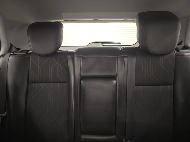 Used 2018 Chevrolet Trax LT w/ LT Convenience Package FWD image 20