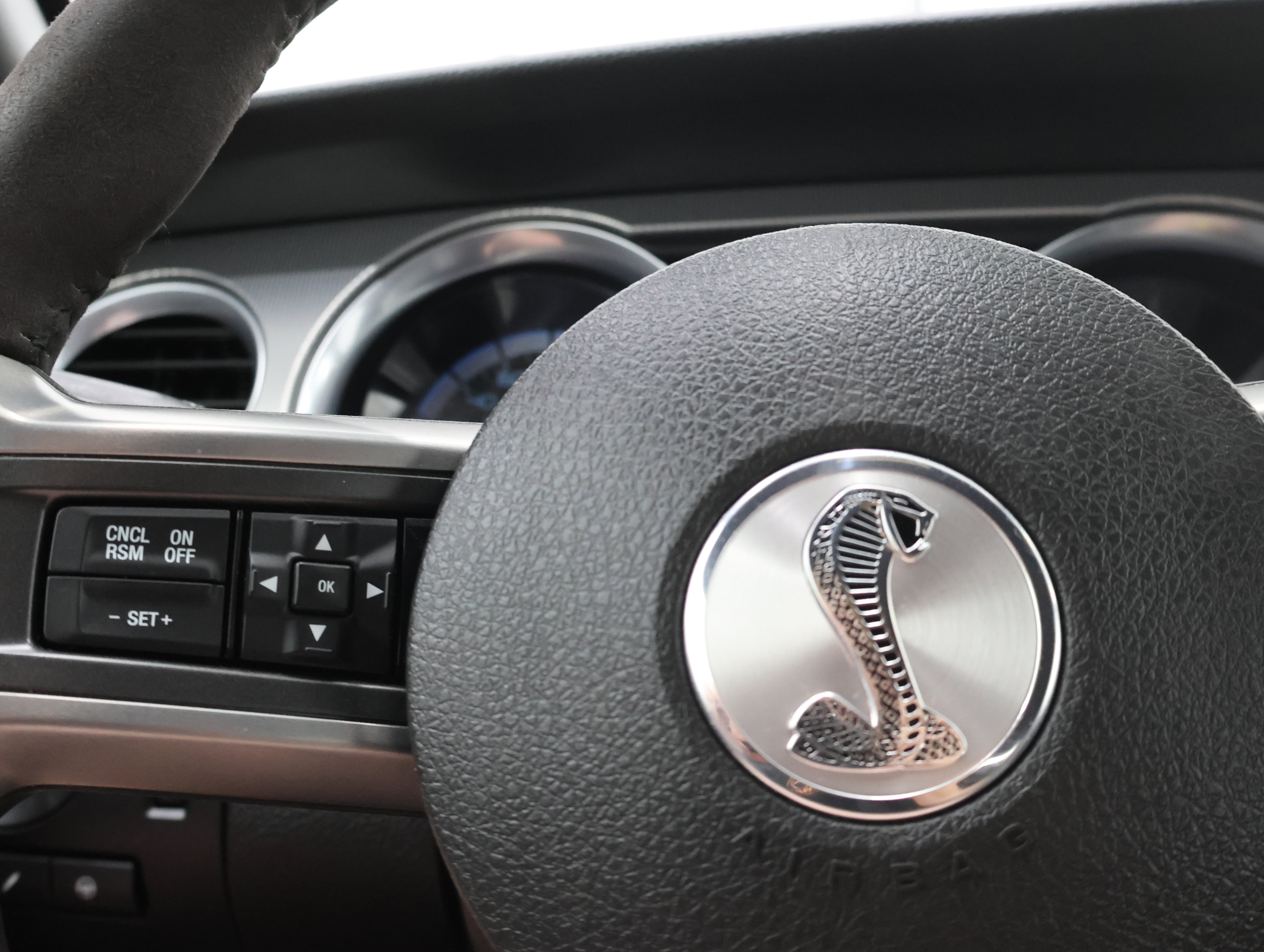 Used 2014 Ford Mustang Shelby GT500 RWD image 14