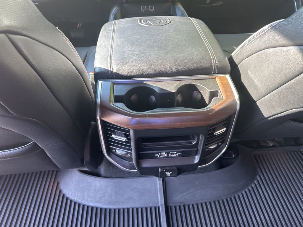 Used 2022 RAM 1500 Laramie image 31