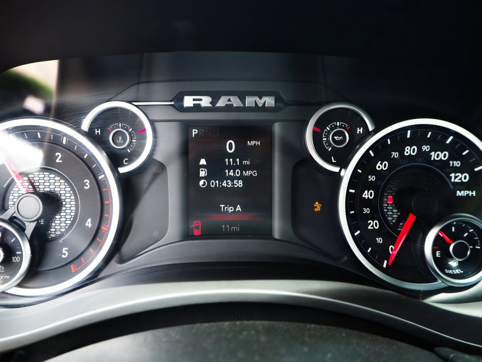 New 2025 RAM 3500 Tradesman AWD/4WD image 19