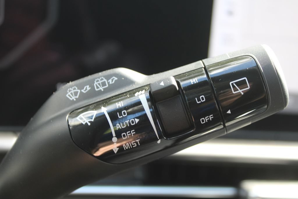 New 2027 Kia Sportage SX FWD image 35