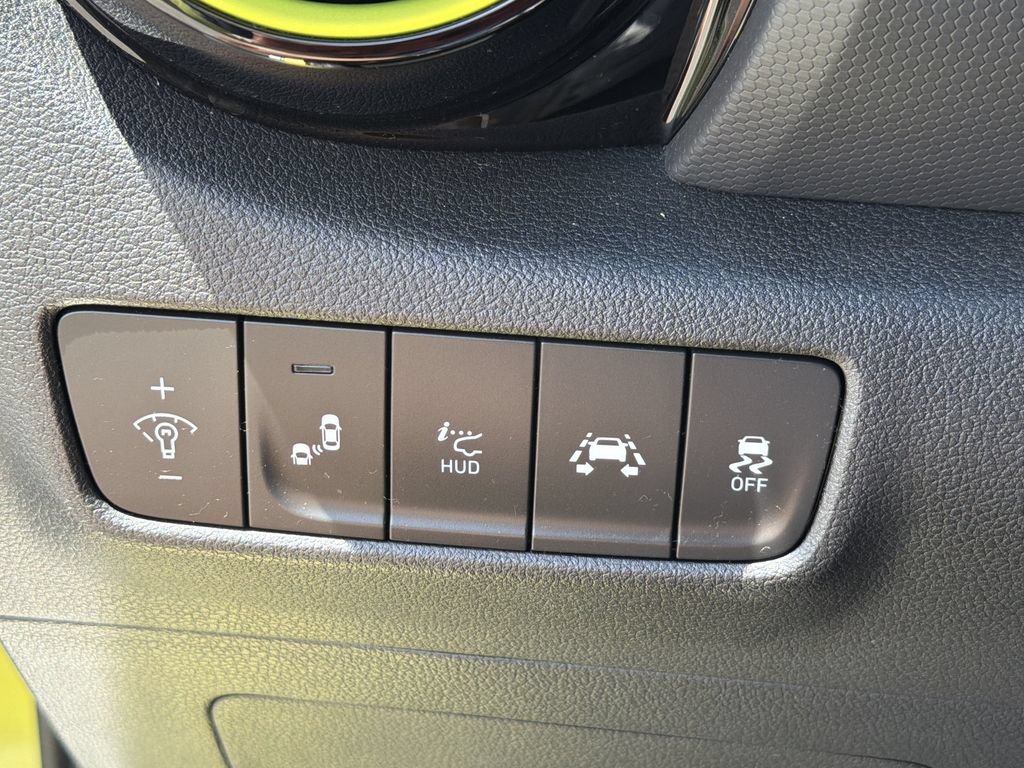 Used 2019 Hyundai Kona Ultimate AWD/4WD image 30