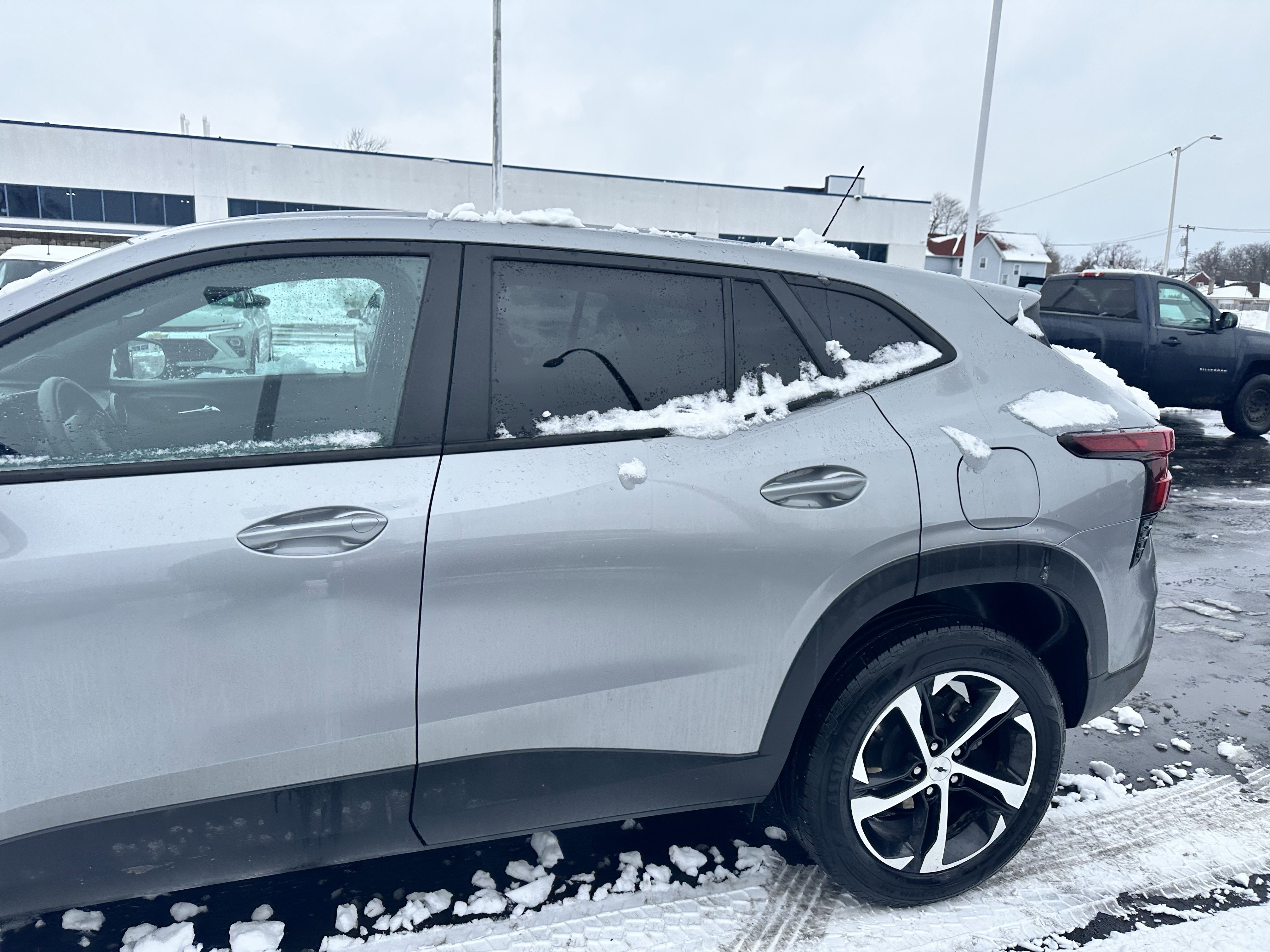 Used 2024 Chevrolet Trax RS w/ Driver Confidence Package image 6