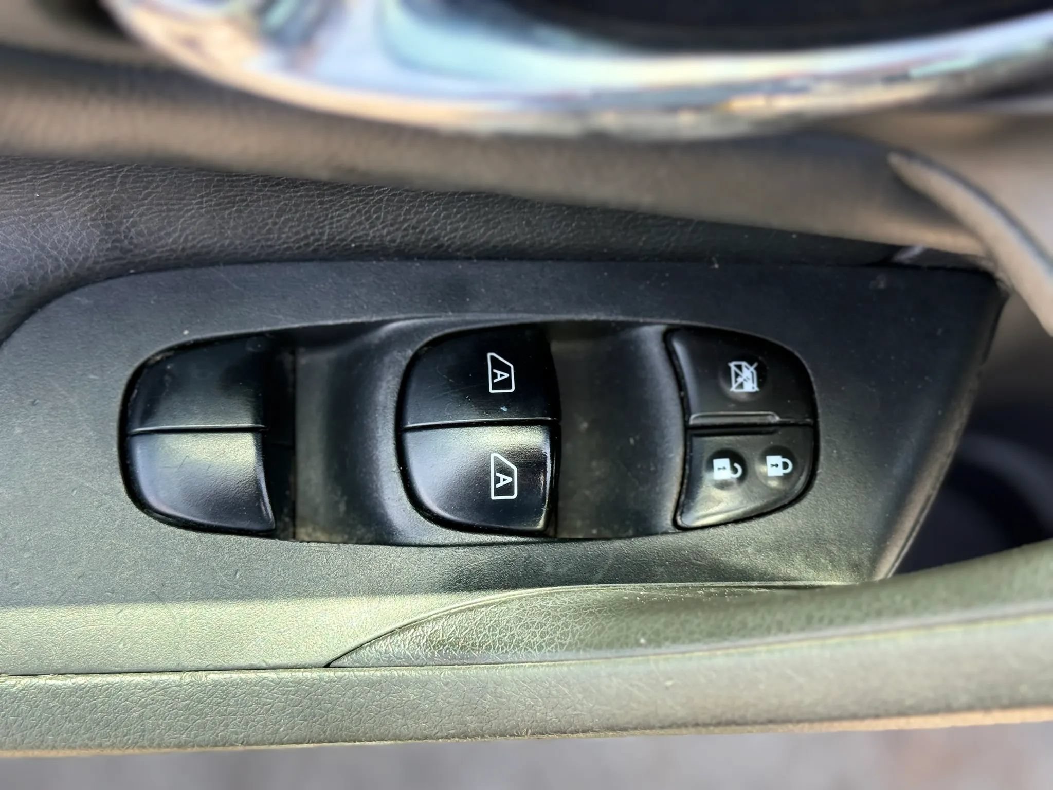 Used 2018 Nissan Altima 2.5 SL FWD image 22