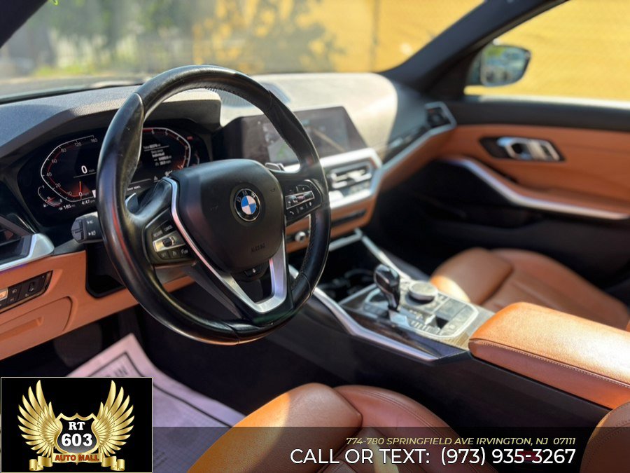 Used 2021 BMW 330i xDrive Sedan w/ Driving Assistance Package AWD/4WD image 18